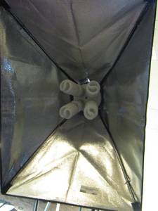 lot 463 image: photography lights on stand