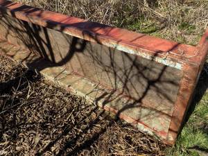 lot 546 image: feed trough 10ft