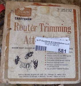 lot 581 image: router trimming attachment