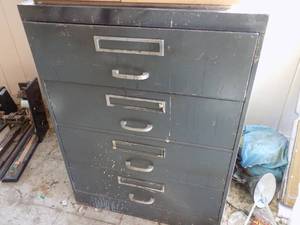 lot 584 image: metal file drawer (4) cabinet and contents