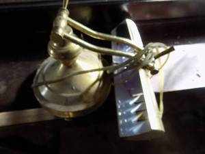 lot 616 image: brass table lamp