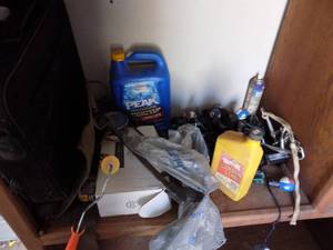 lot 611 image: Misc. lot