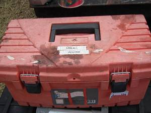 lot 104 image: empty tool box