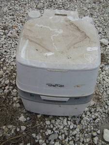 lot 92 image: CAMP TOILET