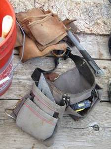 lot 86 image: qty 2 work belts hammers, ax , tool bucket