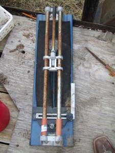 lot 120 image: Tile cutter