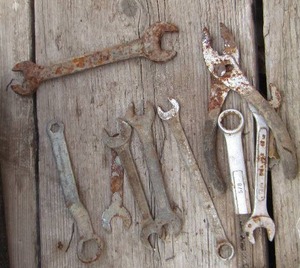 lot 144 image: wrenches