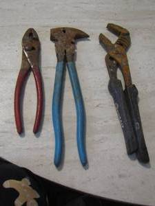 lot 50 image: 3 TYPES OF PLYERS