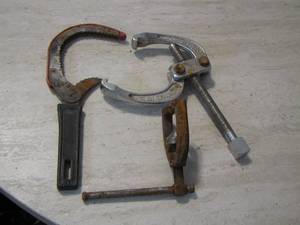 lot 33 image: GEAR PULLER,   OIL FILTER WRENCH, COPPER TUBING FLARING TOOL