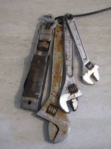 lot 42 image: adjustable wrenches  QTY 3
