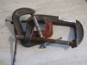lot 28 image: qty 3 C clamps