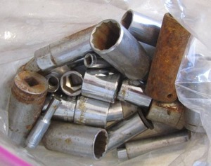 lot 36 image: VARIOUS SOCKETS