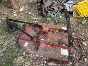 lot 5 image: Brush Hog  no name  5 FT    (Jack  not included)