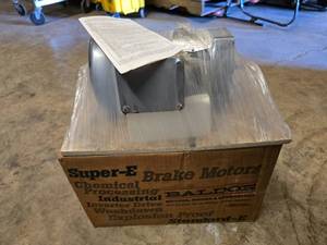 lot 5 image: NEW & SEALED Baldor 34G794X269 Motor .75 HP 3-Phase 1440 RPM