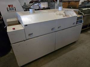 lot 8 image: Tamura TR935-20N Conveyor Fed Circuit Board Soldering Oven