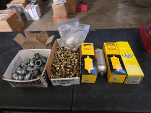 lot 91 image: Lot of Misc Pipe Fittings & Liquid Line Filter Dryers