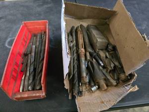 lot 94 image: Lot of Misc Drill Bits