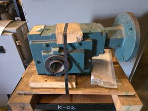lot 131 image: NEW Dodge Combination Tigear Right Angle C-Face 151 Gear Reducer, Model C262T8N180