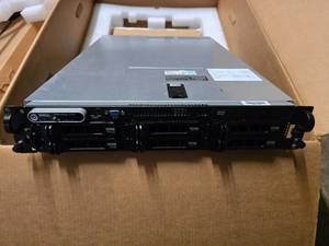 lot 195 image: Dell PowerEdge 2950 Server w Hard Drives