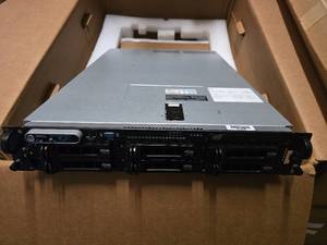 lot 196 image: Dell PowerEdge 2950 Server w Hard Drives