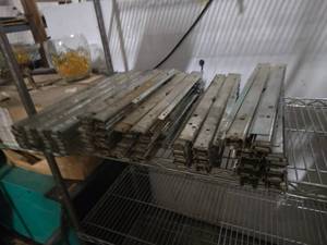 lot 286 image: Lot of Approx 50 Heavy Duty Drawer Slides