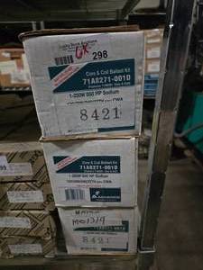 lot 298 image: Lot of 8 Advance Core & Coil S50 HP Sodium Ballast Kits