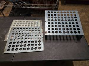 lot 310 image: Large 72 Hole Lathe Collet Tray w Extra Tops