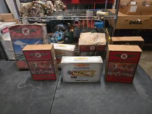 lot 314 image: Lot of 5 Wings of Texaco & Shell Diecast Planes