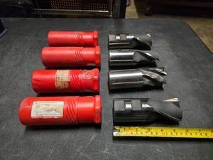 lot 332 image: International Tools End Mills.  2 Different Styles (QUANTITY 4 TOTAL) (BID IS TIMES THE QUANTITY