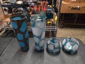 lot 345 image: Lot of Matching JL Glass Vases