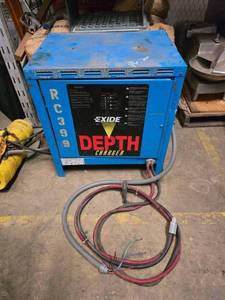 lot 40 image: Exide D3E-12-1200 Forklift Battery Charger