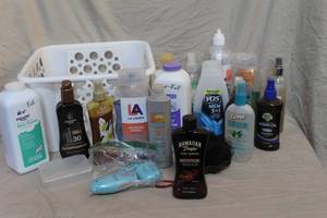 lot 46 image: Basket full of personal care products