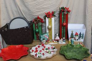 lot 109 image: Christmas decor and jewelry see pictures