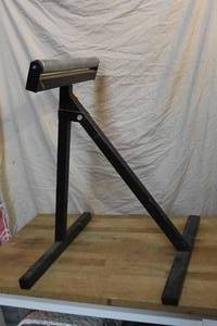 lot 116 image: DELUXE DUAL HEIGHT WORKMATE, ROLLER STAND A