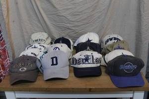 lot 119 image: Cowboys caps