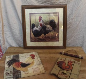 lot 157 image: Chicken Decor
