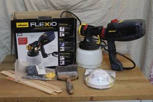lot 166 image: FLEXiO 2000 electric handheld HVLP paint sprayer.  And more see pictures