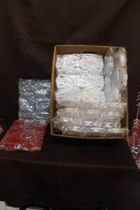 lot 198 image: Box full of plastic hair claw clips.