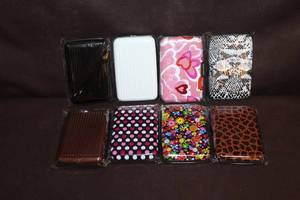 lot 214 image: 8-RFID-blocking aluminum credit card holders.