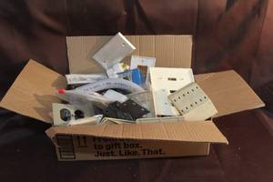 lot 232 image: box of assorted electrical components, see pictures