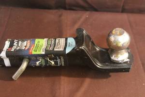 lot 235 image: trailer hitch ball mount, 6,000 lb 2 inch drop and 2  ball