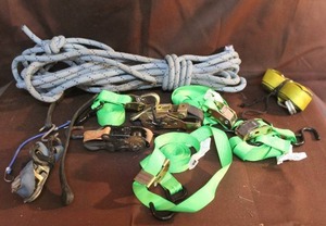 lot 242 image: Tie down straps and more see pictures