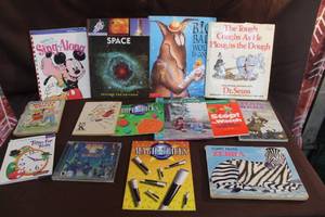 lot 254 image: Collection of childrens books see pictures for titles