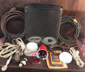 lot 264 image: electrical components and tools, see pictures for details