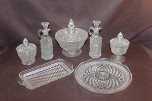 lot 267 image: collection of vintage Anchor Hocking Wexford clear pressed-glassware.see pictures for details
