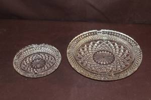 lot 270 image: vintage Anchor Hocking Wexford pattern clear glass ashtrays.