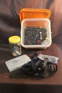 lot 284 image: container of screws and container of miscellaneous items see pictures for details