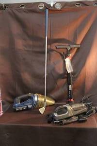 lot 303 image: Mixed lot golf club,bicycle floor pump,and much more