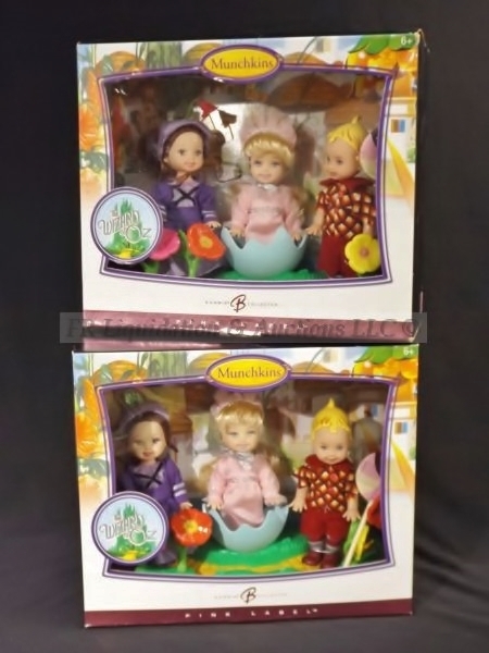 lot 19 image: Barbie munchkins