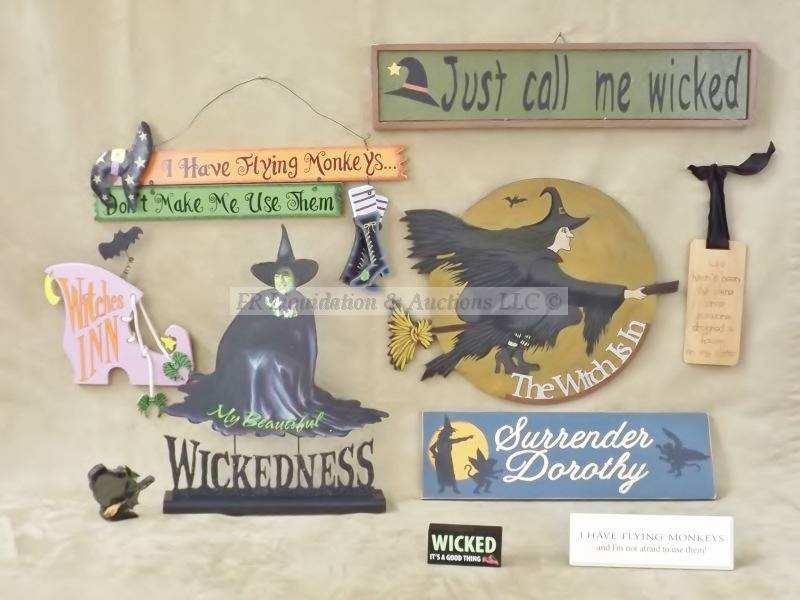 lot 24 image: The wicked witch of the west dcor